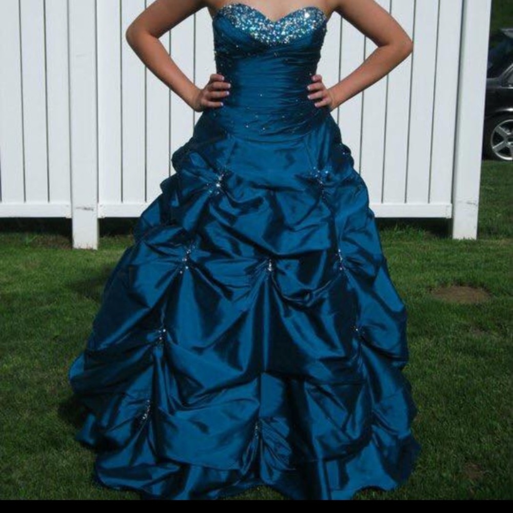 Prom dress